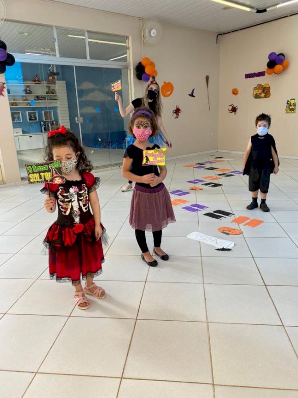 Halloween na Educação Infantil. Retomada gradativa das atividades presenciais.